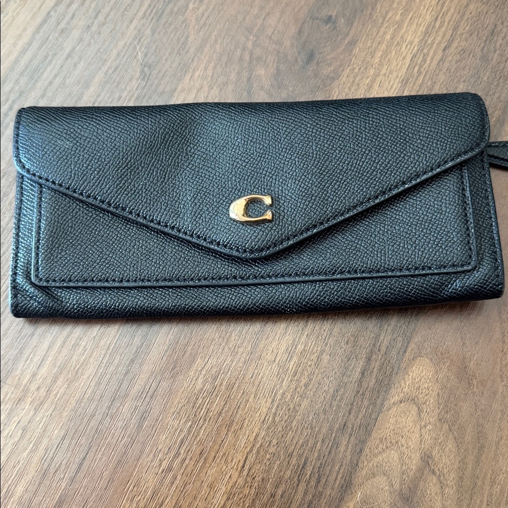 Coach Black Leather Clutch Wallet envelope